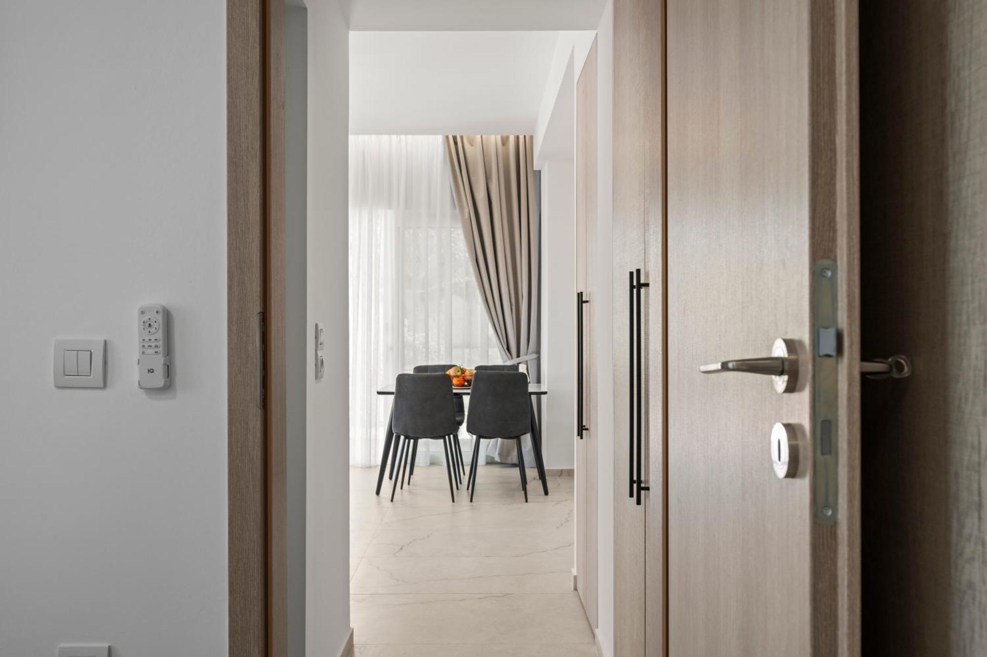 Dora Apartments Agia Pelagia  Exterior photo